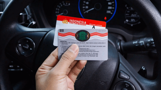 Panduan Lengkap Perpanjangan SIM 2025: Syarat, Biaya, dan Cara Praktis | Sumber gambar Gardaoto.com