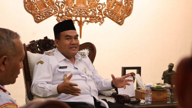 Sikap Tegas Bupati Blora: Oknum Guru SMPN 1 Randublatung Dibebastugaskan Buntut Dugaan Komunikasi Tidak Pantas